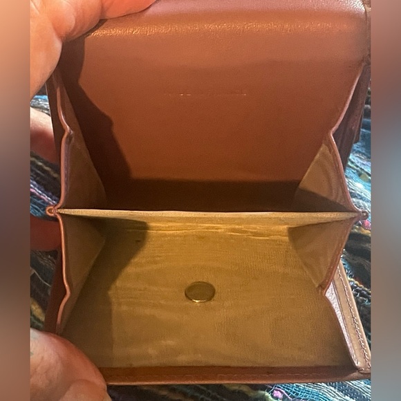 Milk chocolate patent leather Chanel wallet. Approximately 4 x 4 inches. EUC. - Picture 13 of 16